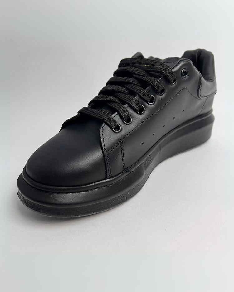 Tênis Alexander McQueen Preto Couro