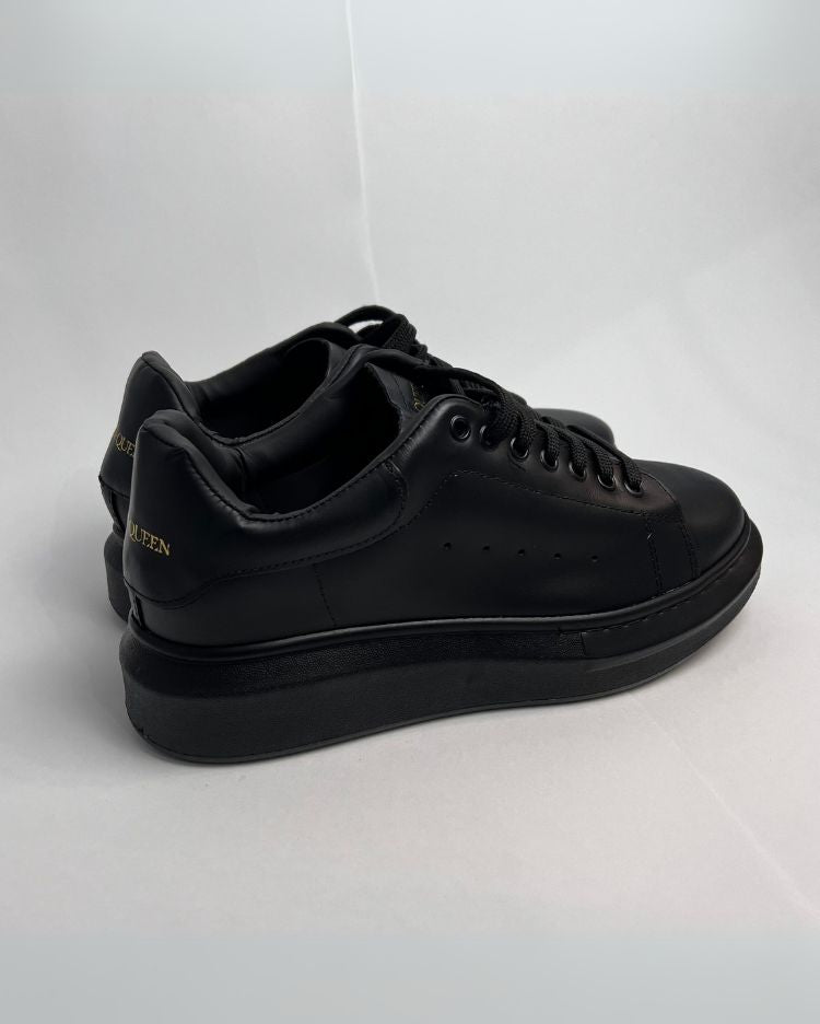 Tênis Alexander McQueen Preto Couro