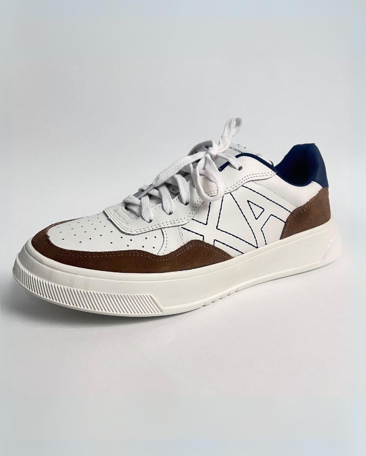 Tênis Armani Exchange Branco Aveludado