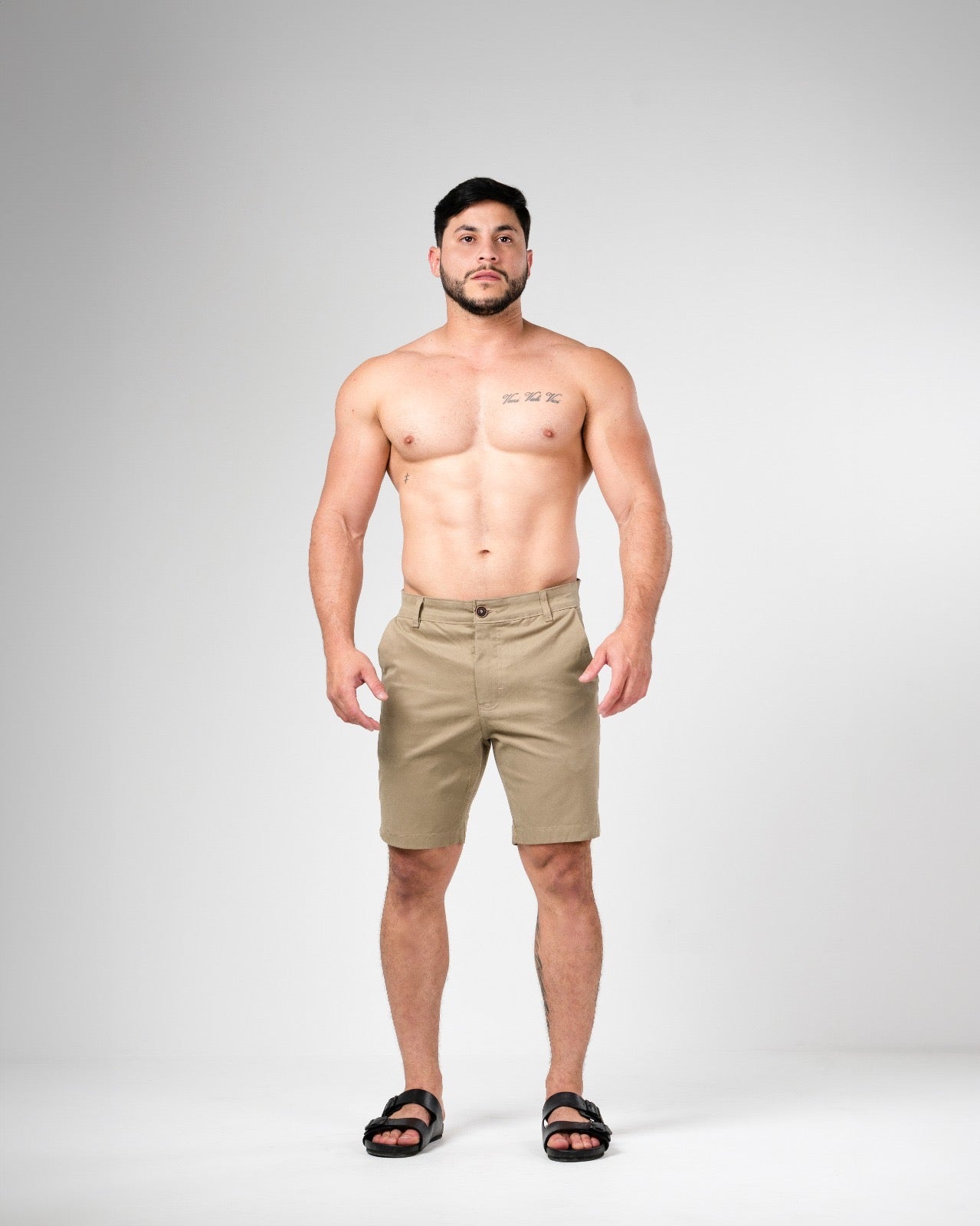 Bermuda alfaiataria marrom  claro