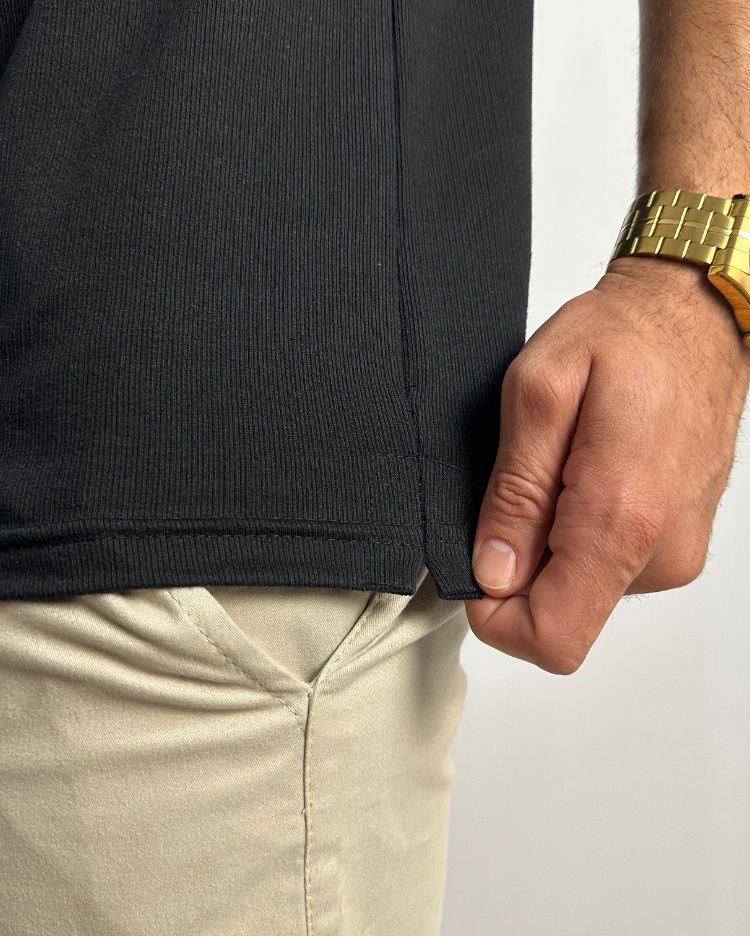 Camisa Texturizada Básica Preto