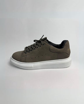 Tênis Alexander McQueen Camurça