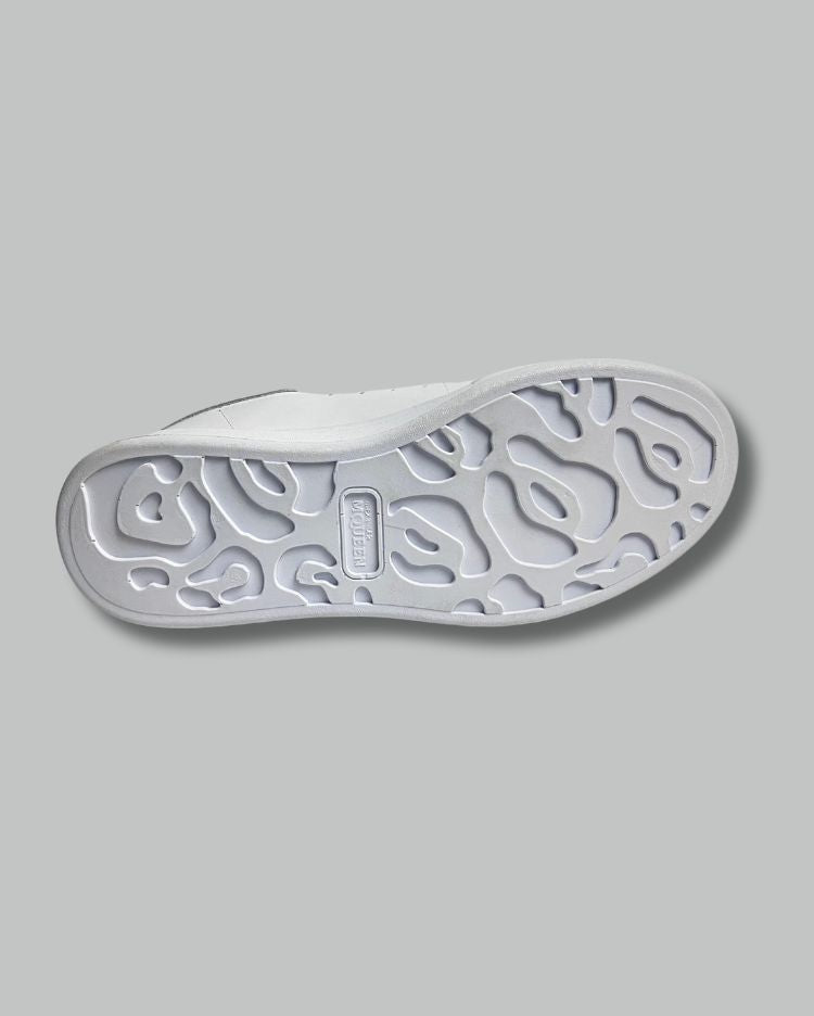 Tênis Alexander McQueen Branco Couro