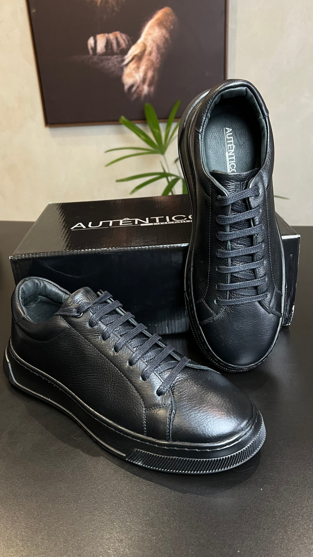 Tênis sneaker couro legítimo AUTÊNTICO