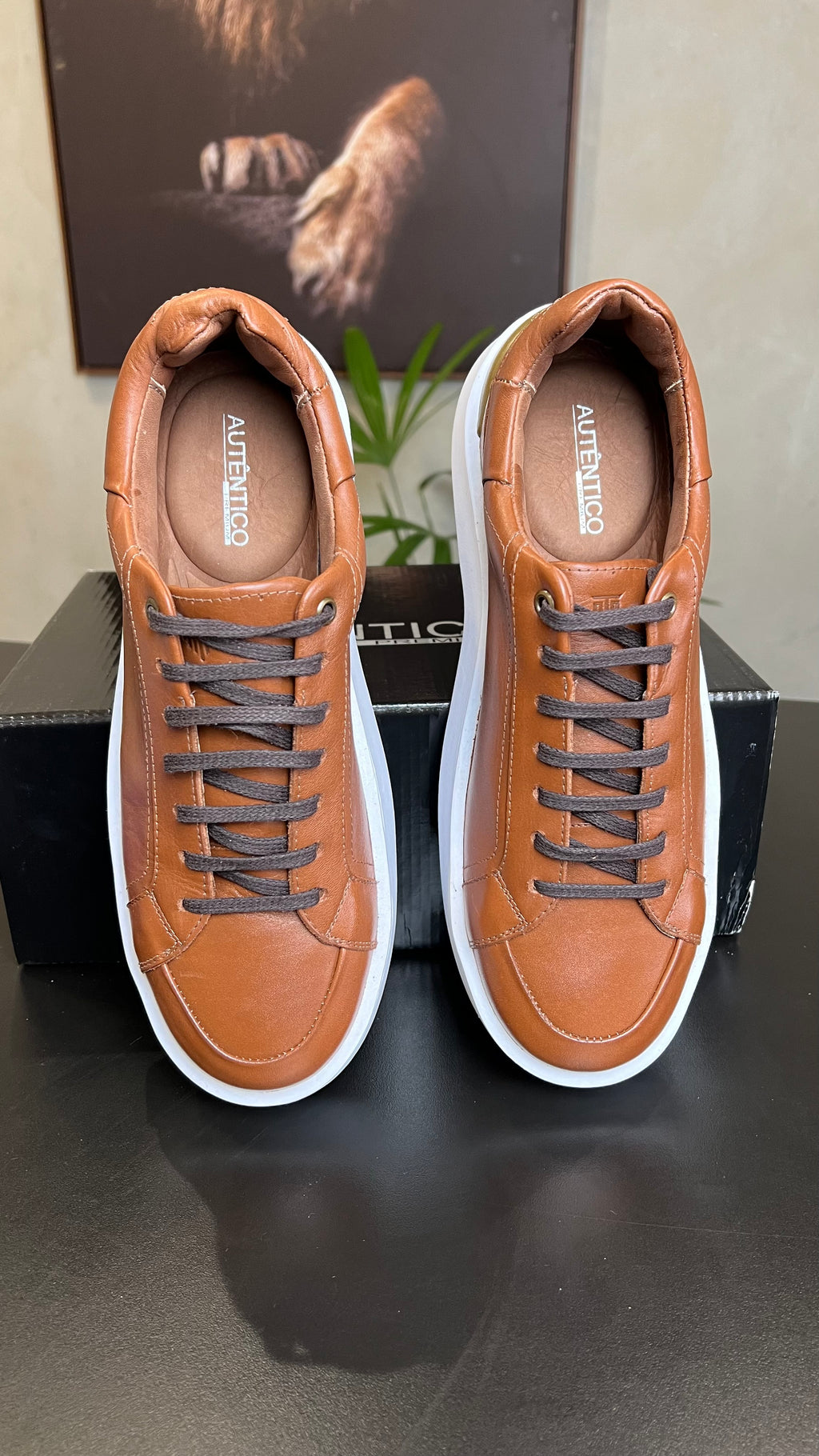 Tênis sneaker couro legítimo AUTÊNTICO