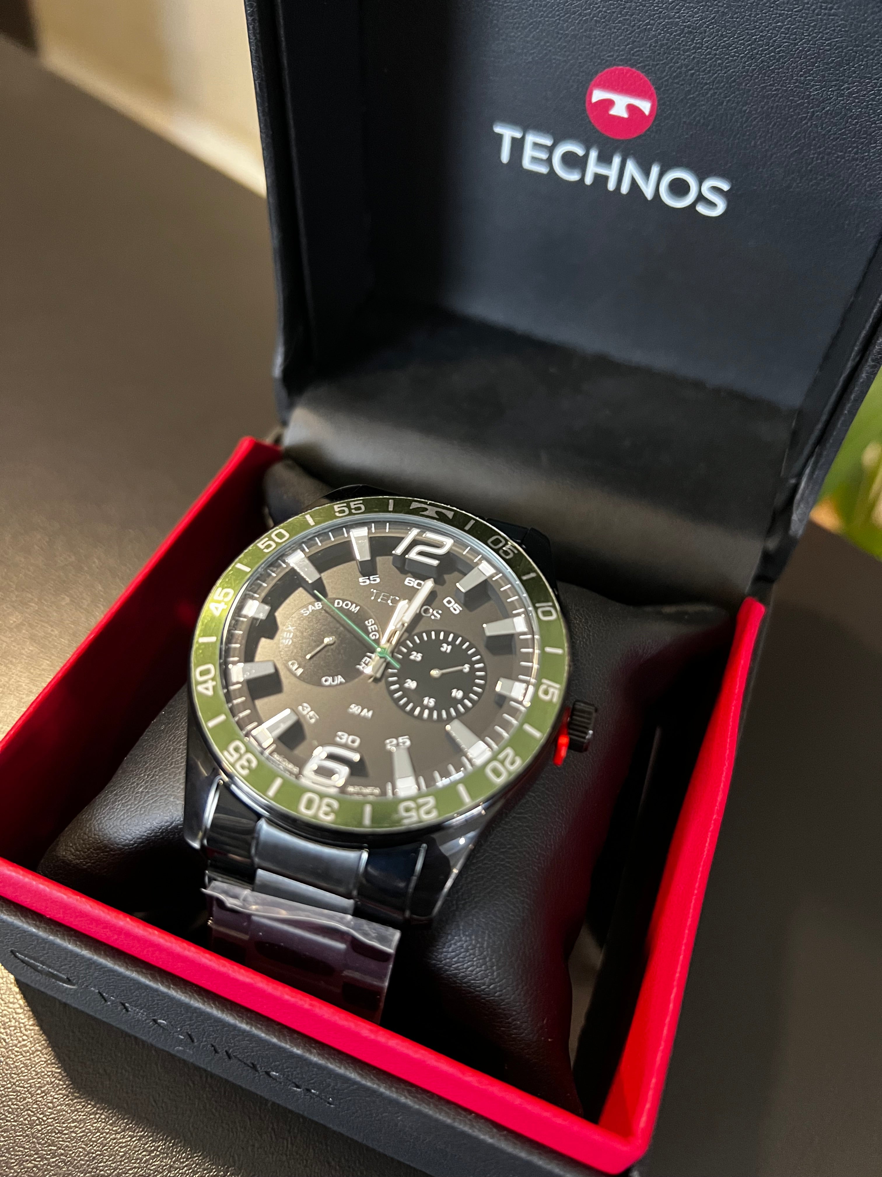 Relógio TECHNOS masculino puls. em aço com caixa