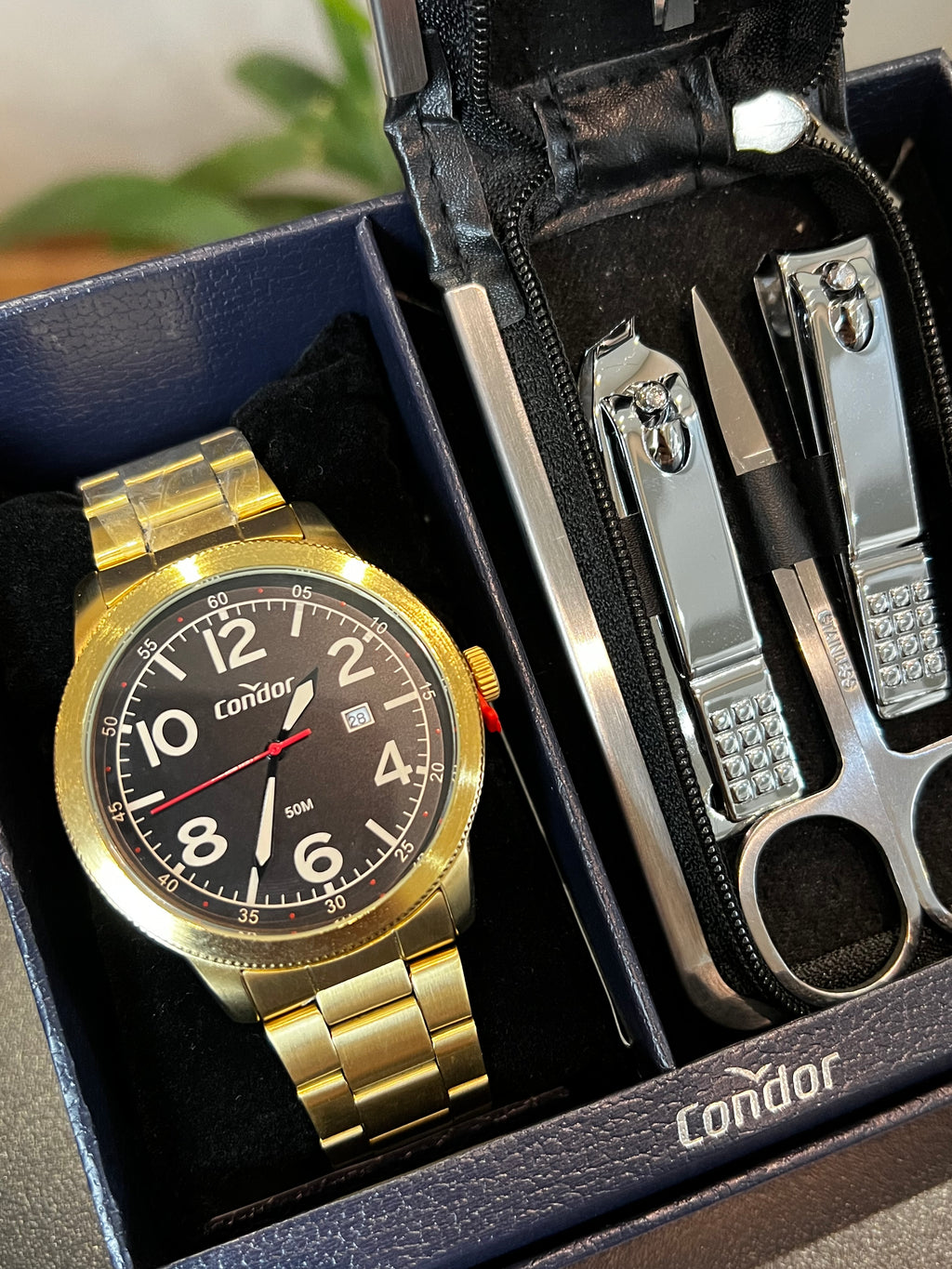 Relógio CONDOR masculino puls. em aço com caixa