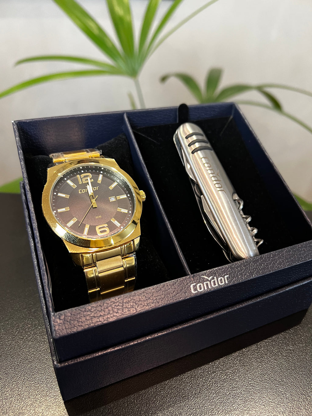 Relógio CONDOR masculino puls. em aço com caixa