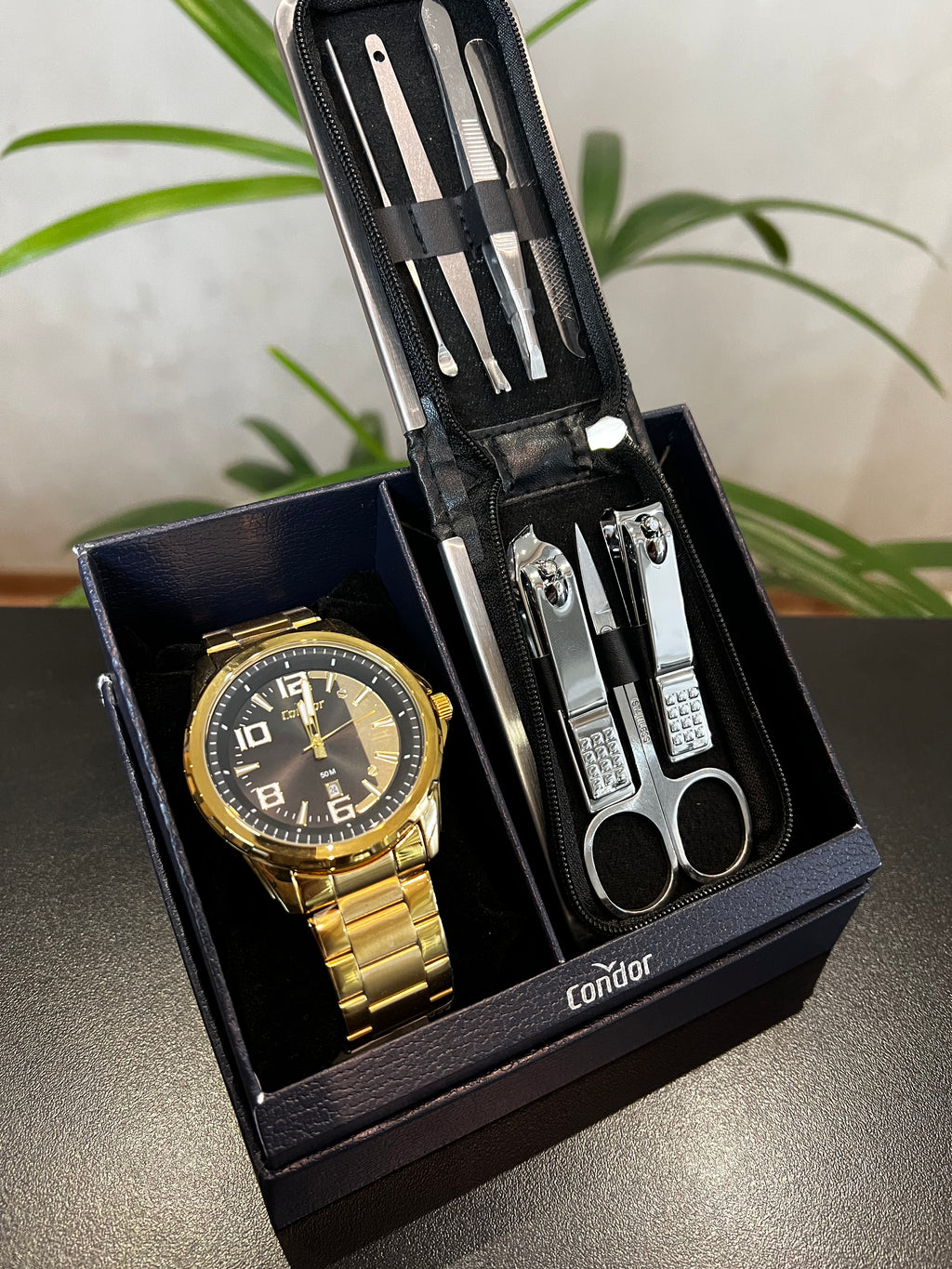 Relógio CONDOR masculino puls. em aço com caixa