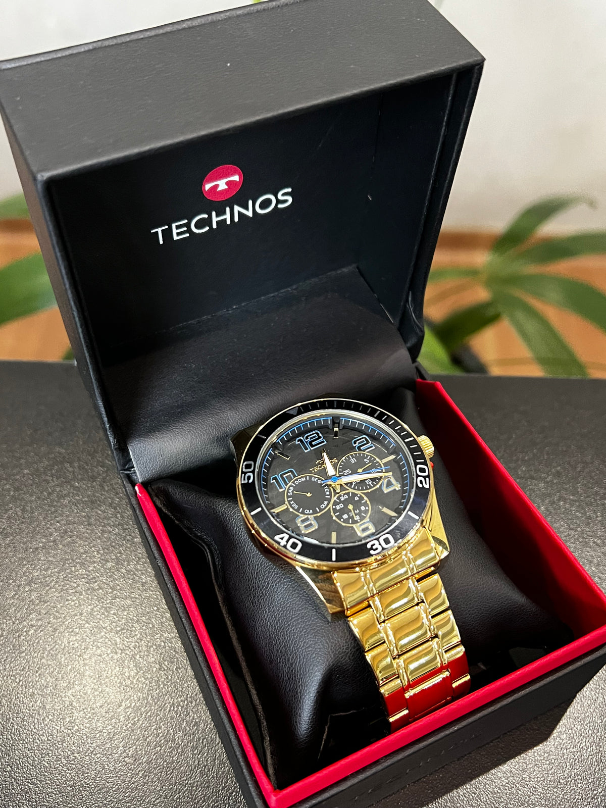 Relógio TECHNOS masculino puls. em aço com caixa