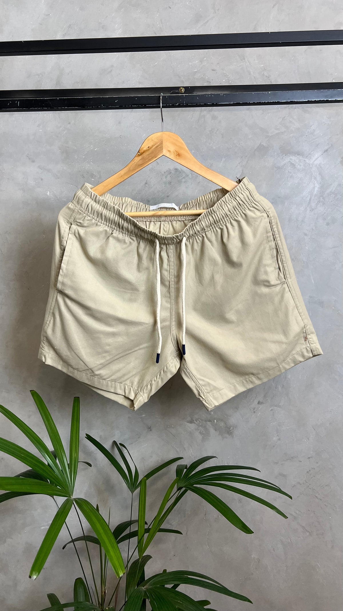 Short linho belga