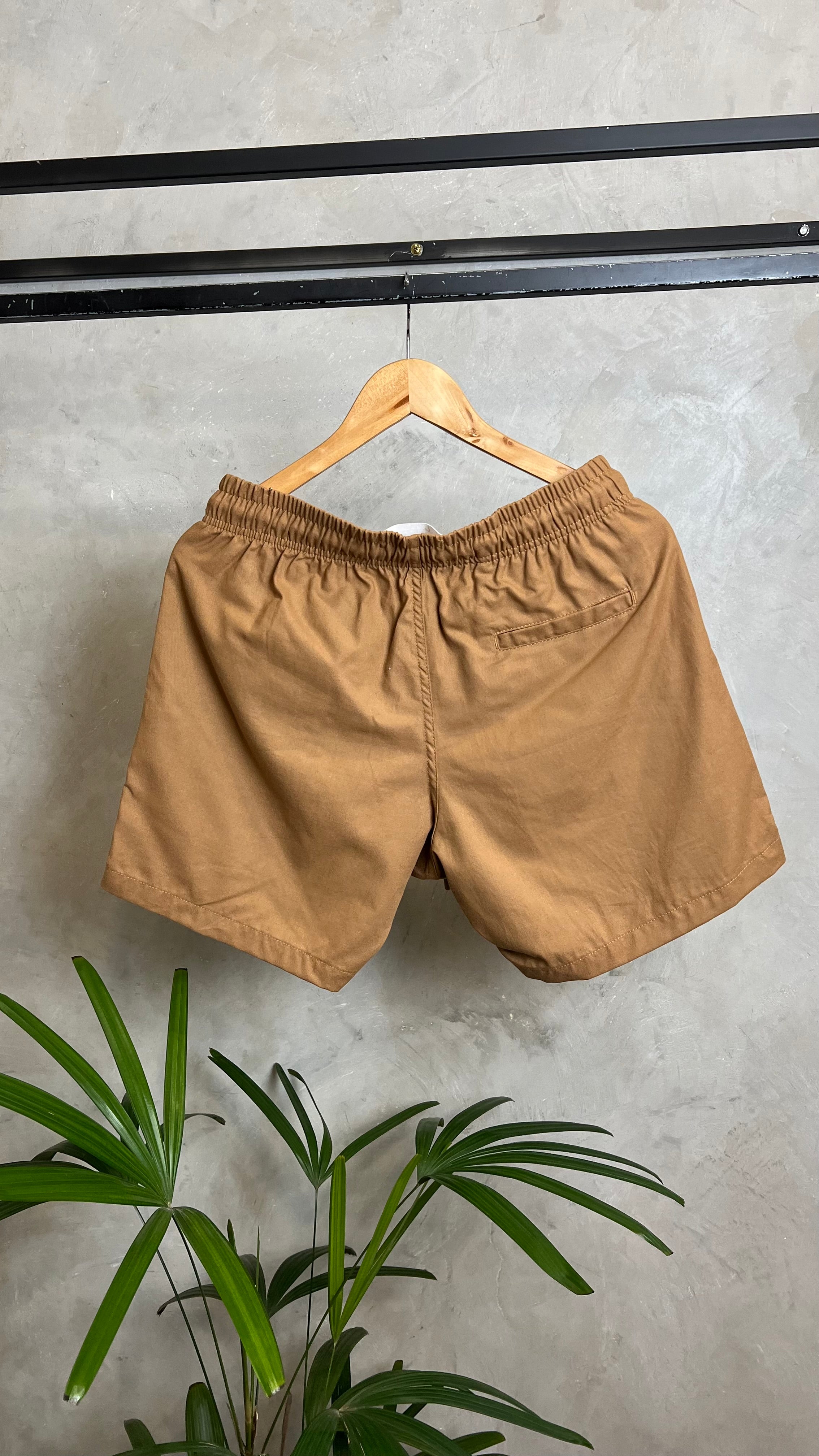Short linho belga