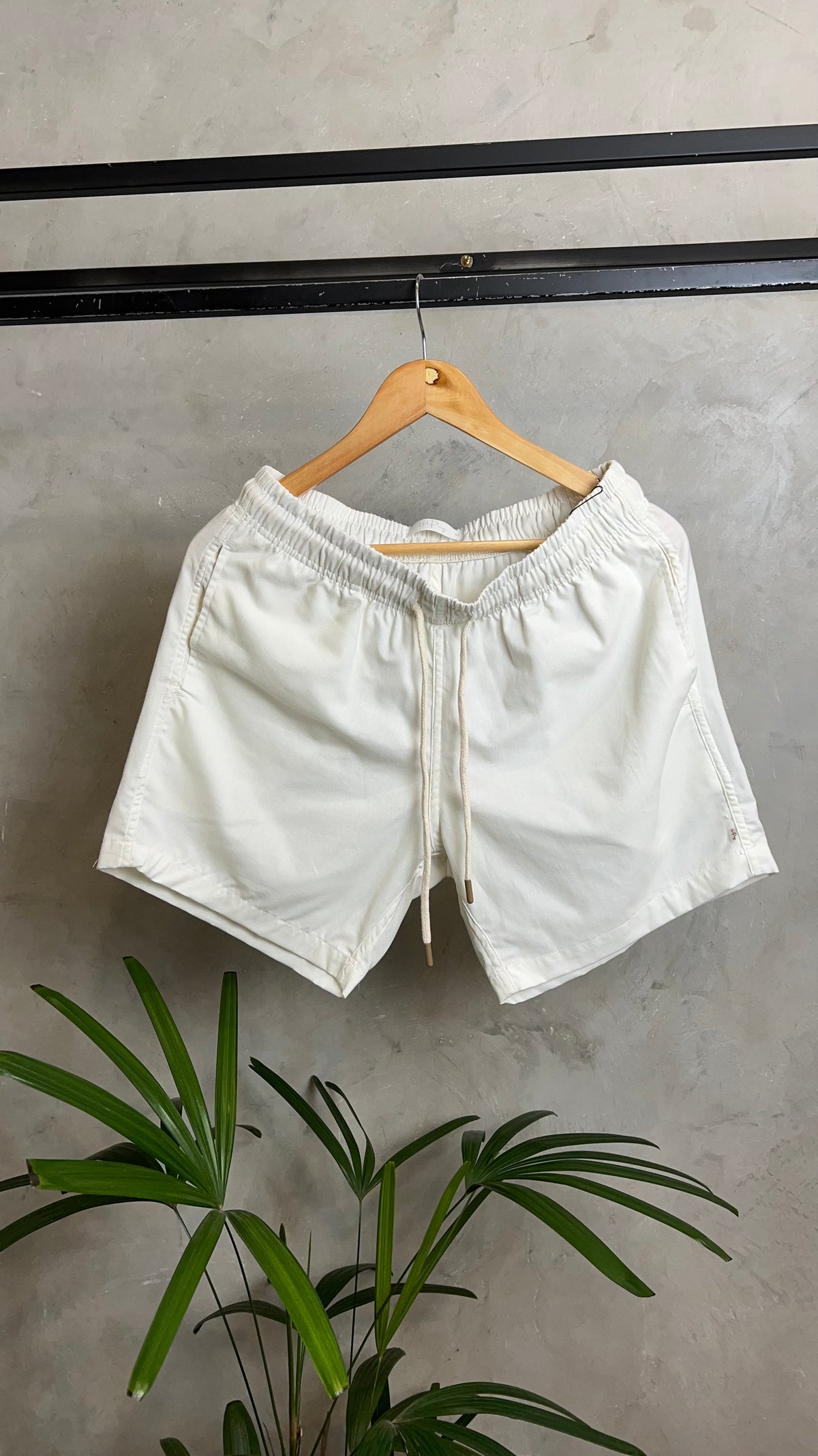 Short linho belga